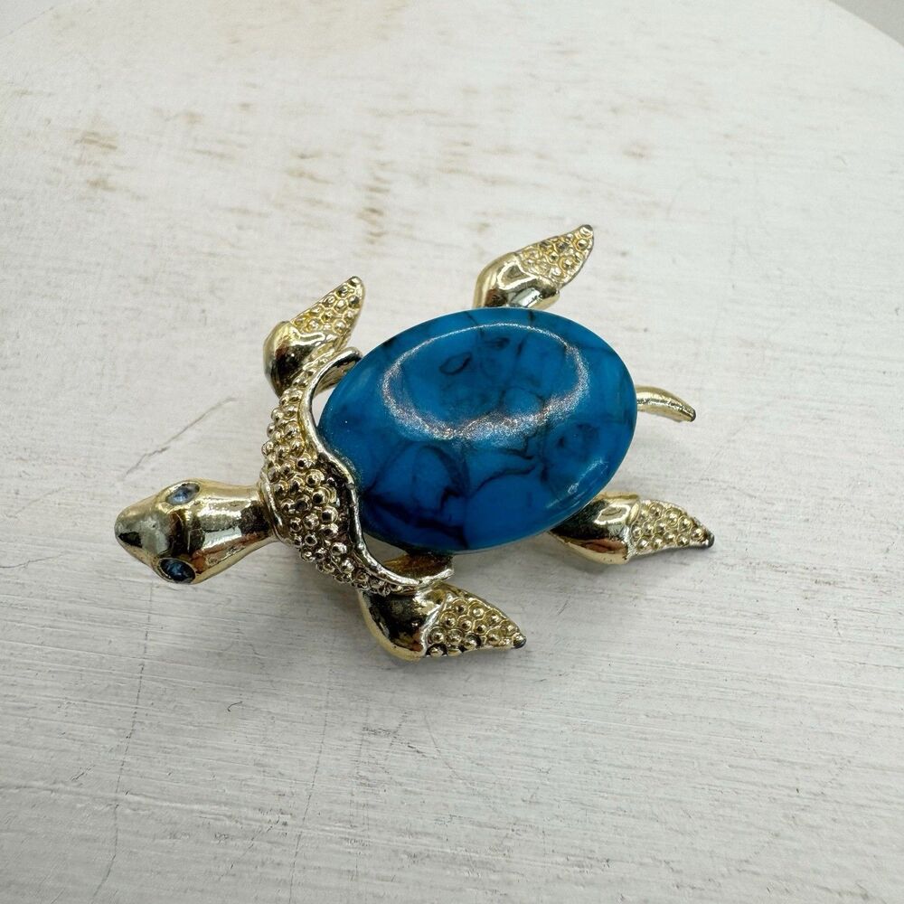 Gerry’s Vtg Faux Turquoise Shell Turtle Brooch Kitsch Small Southwest Animal